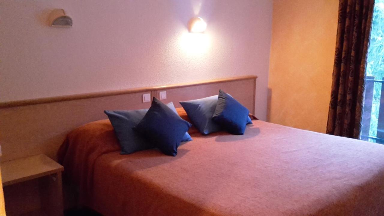 Hotel Saint Jean Montclar  Zewnętrze zdjęcie